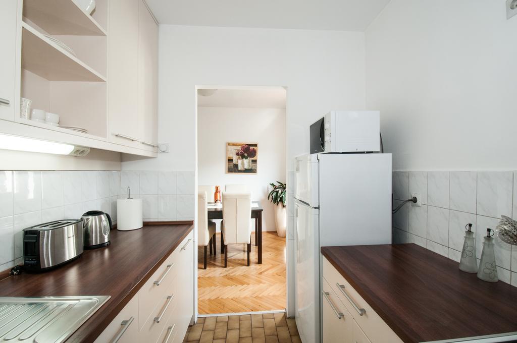 Sensitive Apartment Belgrad Zewnętrze zdjęcie